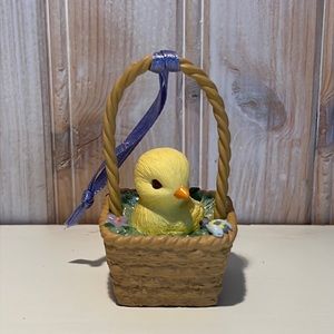 2001 Hallmark Keepsake “Charming Chick” Ornament